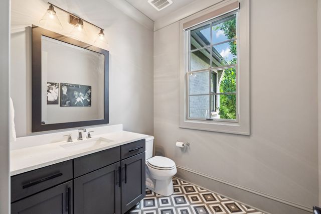 8559 Heirloom Blvd, College Grove, TN 37046