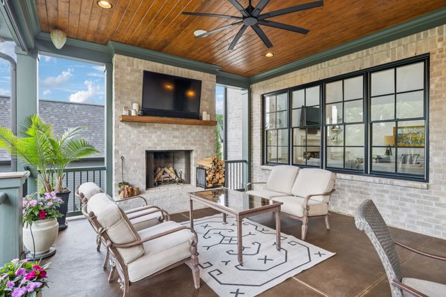 8559 Heirloom Blvd, College Grove, TN 37046