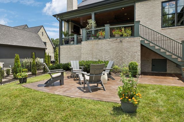 8559 Heirloom Blvd, College Grove, TN 37046