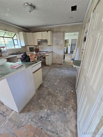 3703 CAMBRIDGE Road, Montgomery, AL 36111