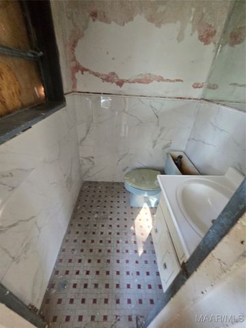 3703 CAMBRIDGE Road, Montgomery, AL 36111