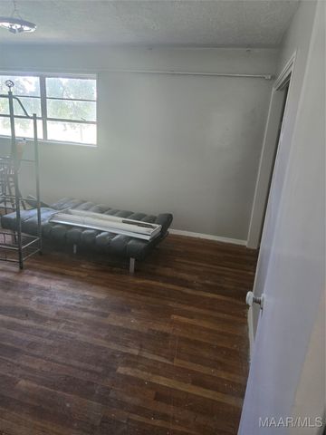 3703 CAMBRIDGE Road, Montgomery, AL 36111