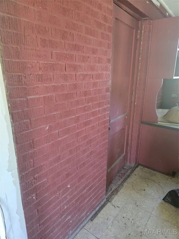 3703 CAMBRIDGE Road, Montgomery, AL 36111