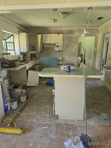 3703 CAMBRIDGE Road, Montgomery, AL 36111