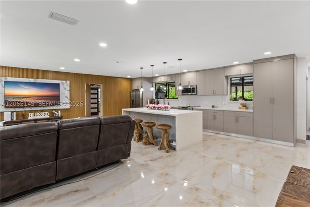 26480 SW 187th Ave, Homestead, FL 33031