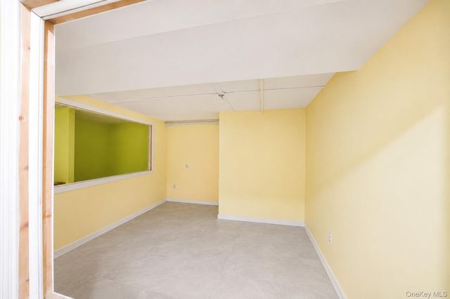 10228 Jamaica Avenue, Richmond Hill, NY 11418