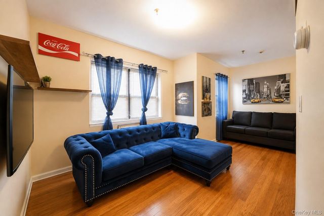 10228 Jamaica Avenue, Richmond Hill, NY 11418