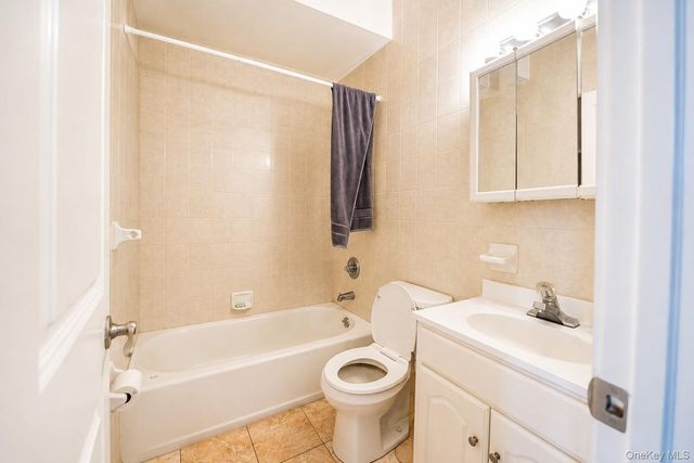 10228 Jamaica Avenue, Richmond Hill, NY 11418