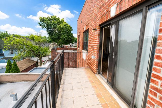10228 Jamaica Avenue, Richmond Hill, NY 11418
