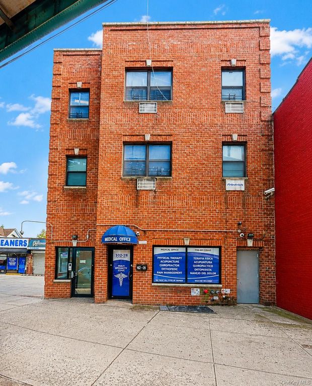 10228 Jamaica Avenue, Richmond Hill, NY 11418 — exterior