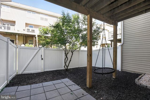 3610 GLOUSTER DR, North Beach, MD 20714