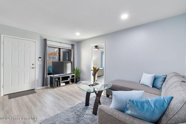 1441 Sheafe Avenue NE 105, Palm Bay, FL 32905