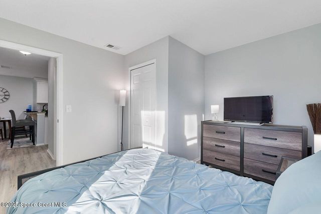 1441 Sheafe Avenue NE 105, Palm Bay, FL 32905