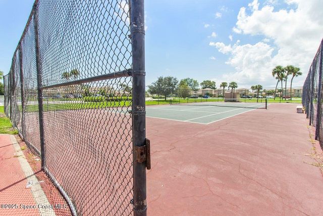 1441 Sheafe Avenue NE 105, Palm Bay, FL 32905