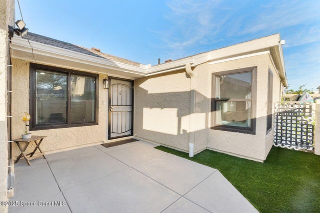 1441 Sheafe Avenue NE 105, Palm Bay, FL 32905