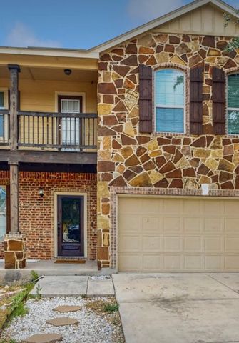 1502 Dancing Wolf, San Antonio, TX 78245
