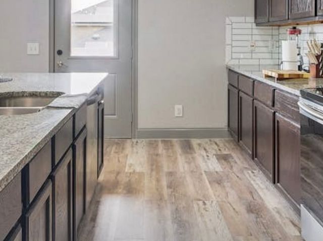 1502 Dancing Wolf, San Antonio, TX 78245