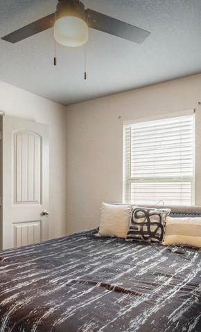 1502 Dancing Wolf, San Antonio, TX 78245