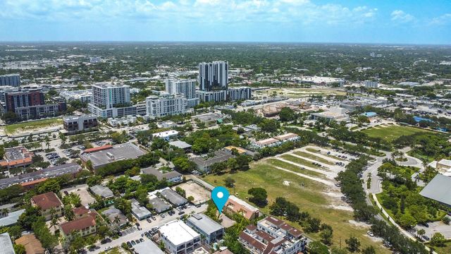 640 NE 8th Avenue, Fort Lauderdale, FL 33304