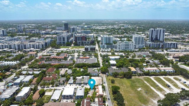640 NE 8th Avenue, Fort Lauderdale, FL 33304