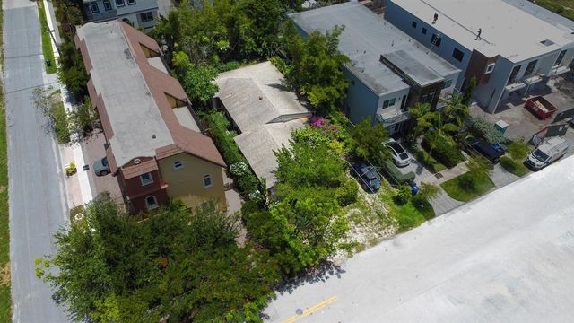 640 NE 8th Avenue, Fort Lauderdale, FL 33304