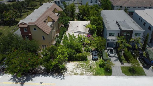 640 NE 8th Avenue, Fort Lauderdale, FL 33304