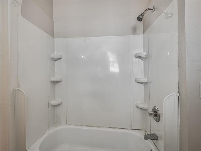 1226 NW 8th Street, Oklahoma City, OK 73106