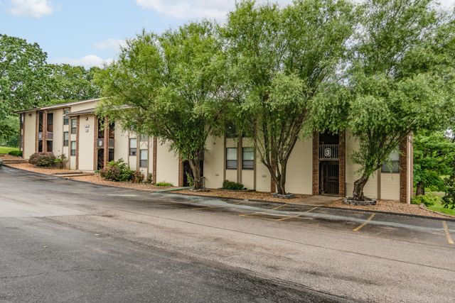 187 Clubhouse Drive Apt 22, Branson, MO 65616