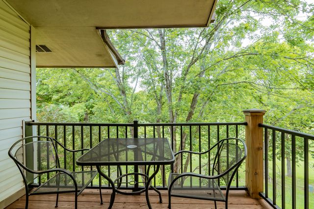 187 Clubhouse Drive Apt 22, Branson, MO 65616