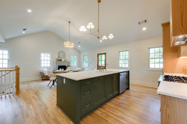 2600 Belmont Blvd, Nashville, TN 37212