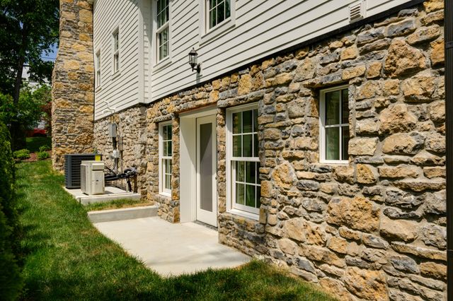 2600 Belmont Blvd, Nashville, TN 37212