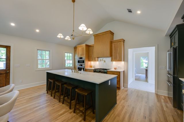 2600 Belmont Blvd, Nashville, TN 37212