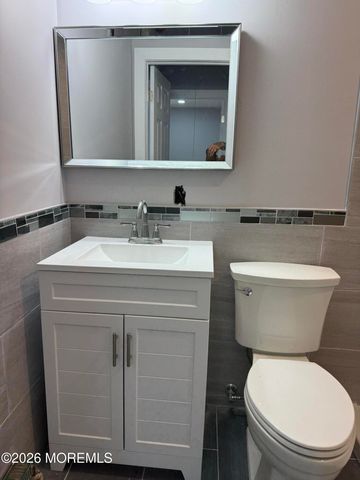 5 A Swallow Street, Manchester, NJ 08759