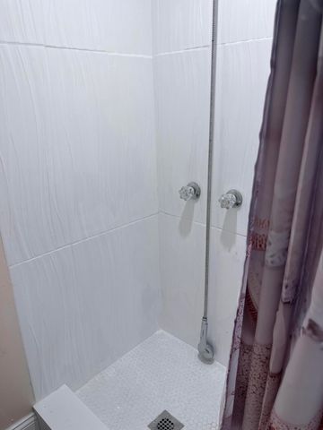 251 S Golf 294, Pompano Beach, FL 33064