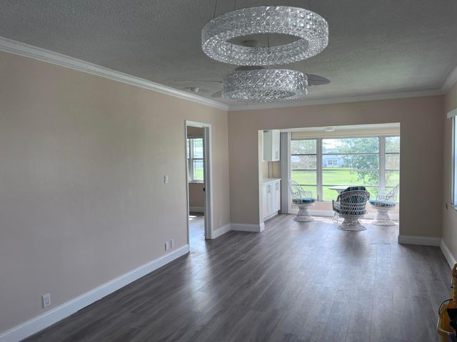 251 S Golf 294, Pompano Beach, FL 33064