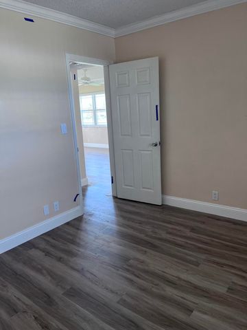 251 S Golf 294, Pompano Beach, FL 33064