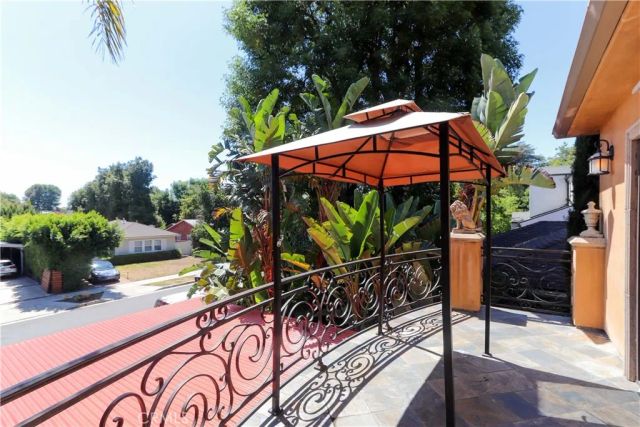 4759 Lemona, Sherman Oaks, CA 91403