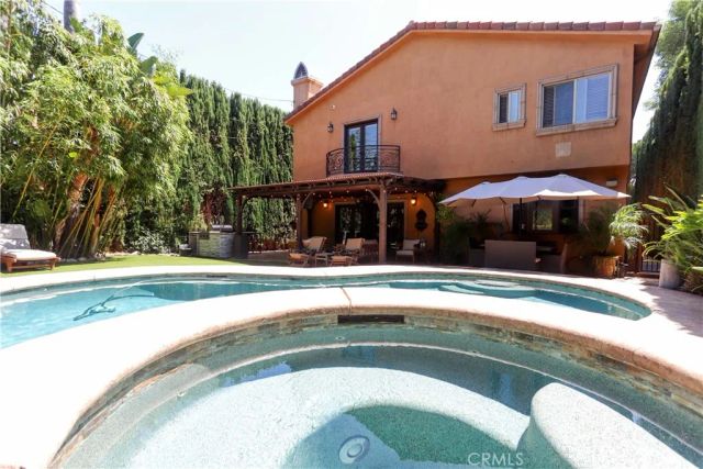 4759 Lemona, Sherman Oaks, CA 91403