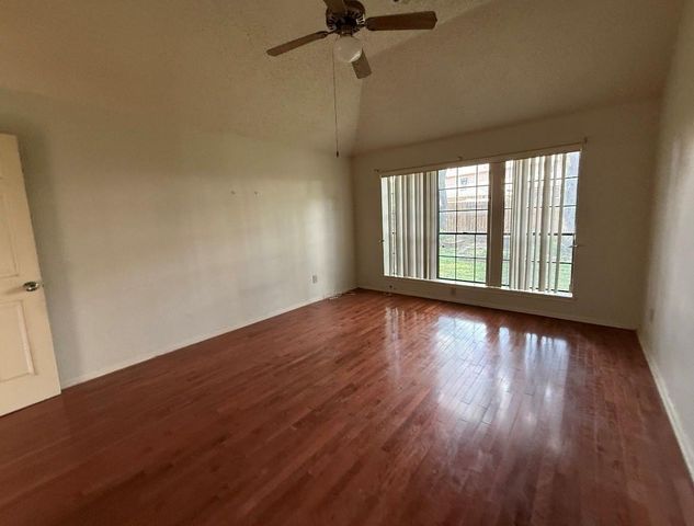 15118 Stoneyview Drive, Houston, TX 77083