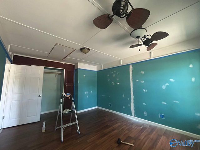 132 Pineview Street, Rainbow City, AL 35906