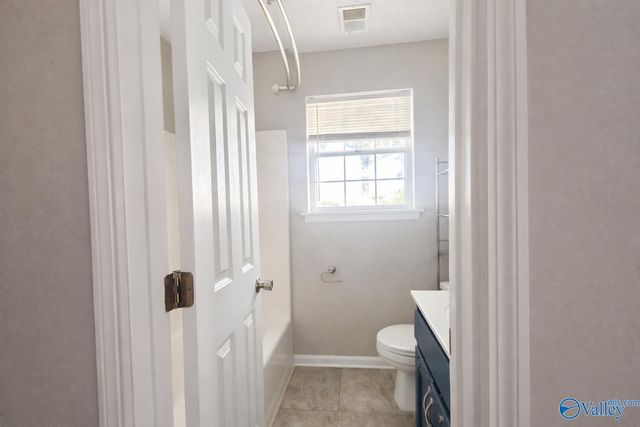 132 Pineview Street, Rainbow City, AL 35906