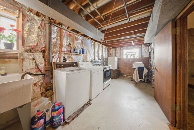 558 Manistee Avenue, Calumet City, IL 60409