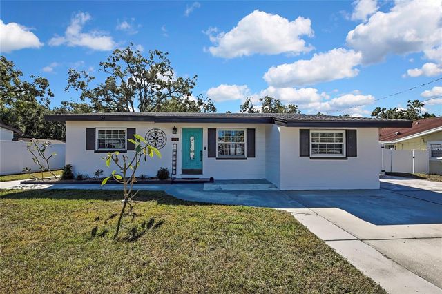 1322 W KNOLLWOOD STREET, Tampa, FL 33604