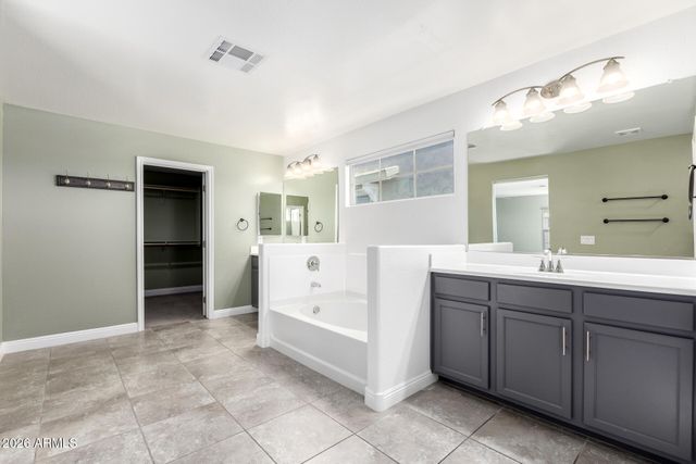 6847 E BOISE Street, Mesa, AZ 85207