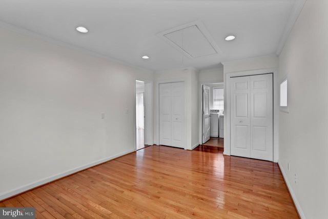 5608 OTTAWA RD, Centreville, VA 20120