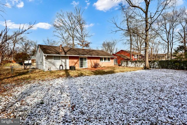 5608 OTTAWA RD, Centreville, VA 20120