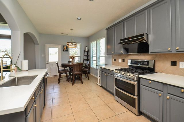 25202 Kelton Hills Lane, Richmond, TX 77406