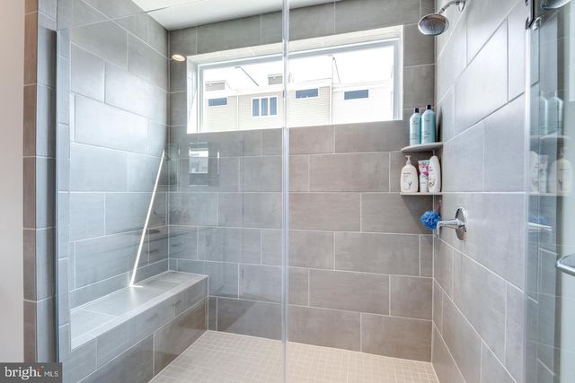 43190 MONGOLD SQ, Ashburn, VA 20148