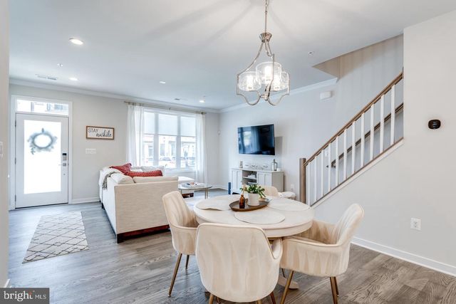 43190 MONGOLD SQ, Ashburn, VA 20148