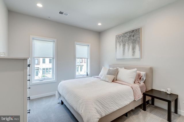43190 MONGOLD SQ, Ashburn, VA 20148